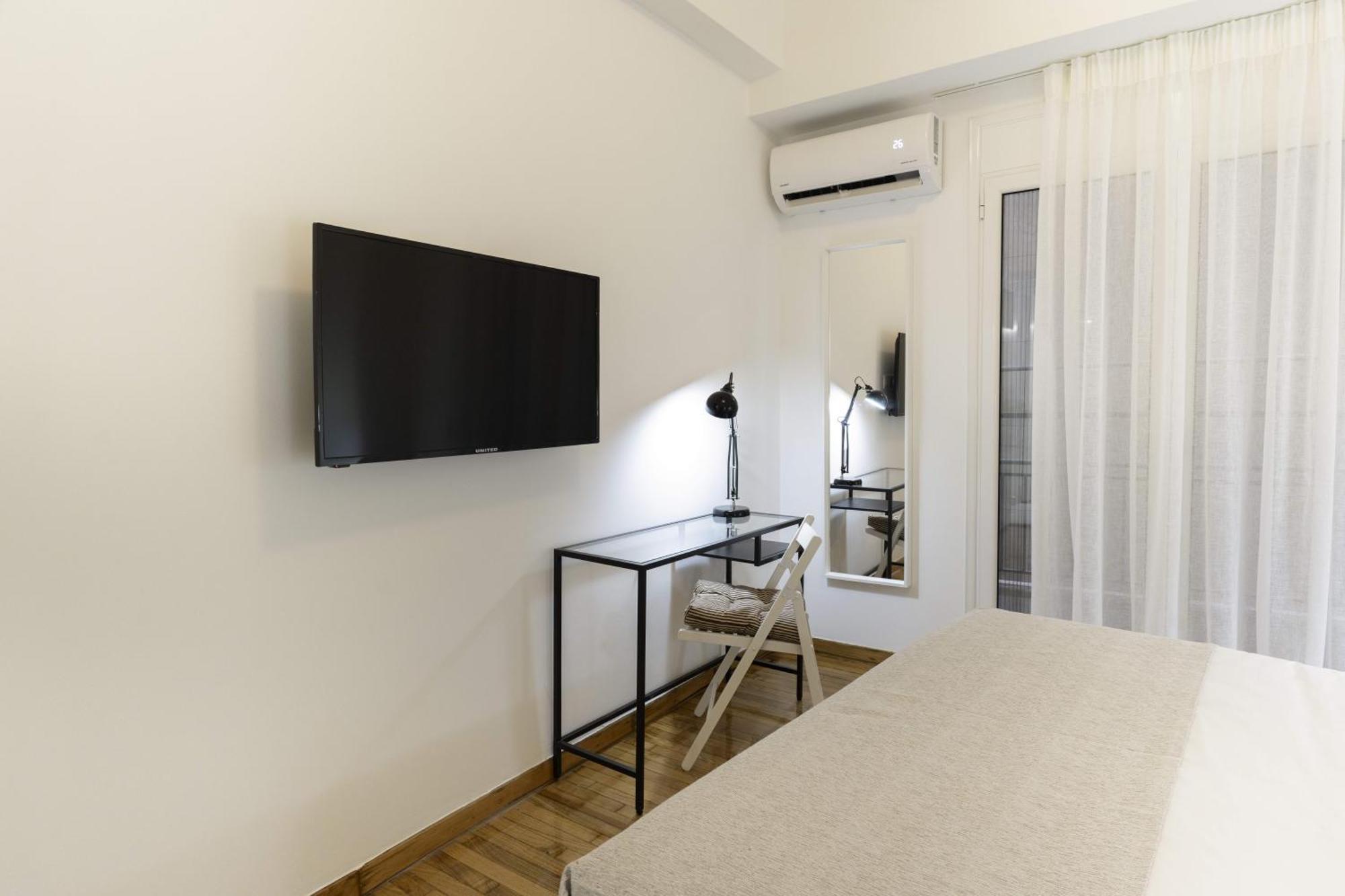 Phaedrus Living: City Center Koukaki Flat Athens Exterior photo